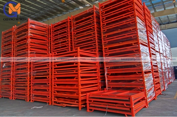 Stacking Pallet