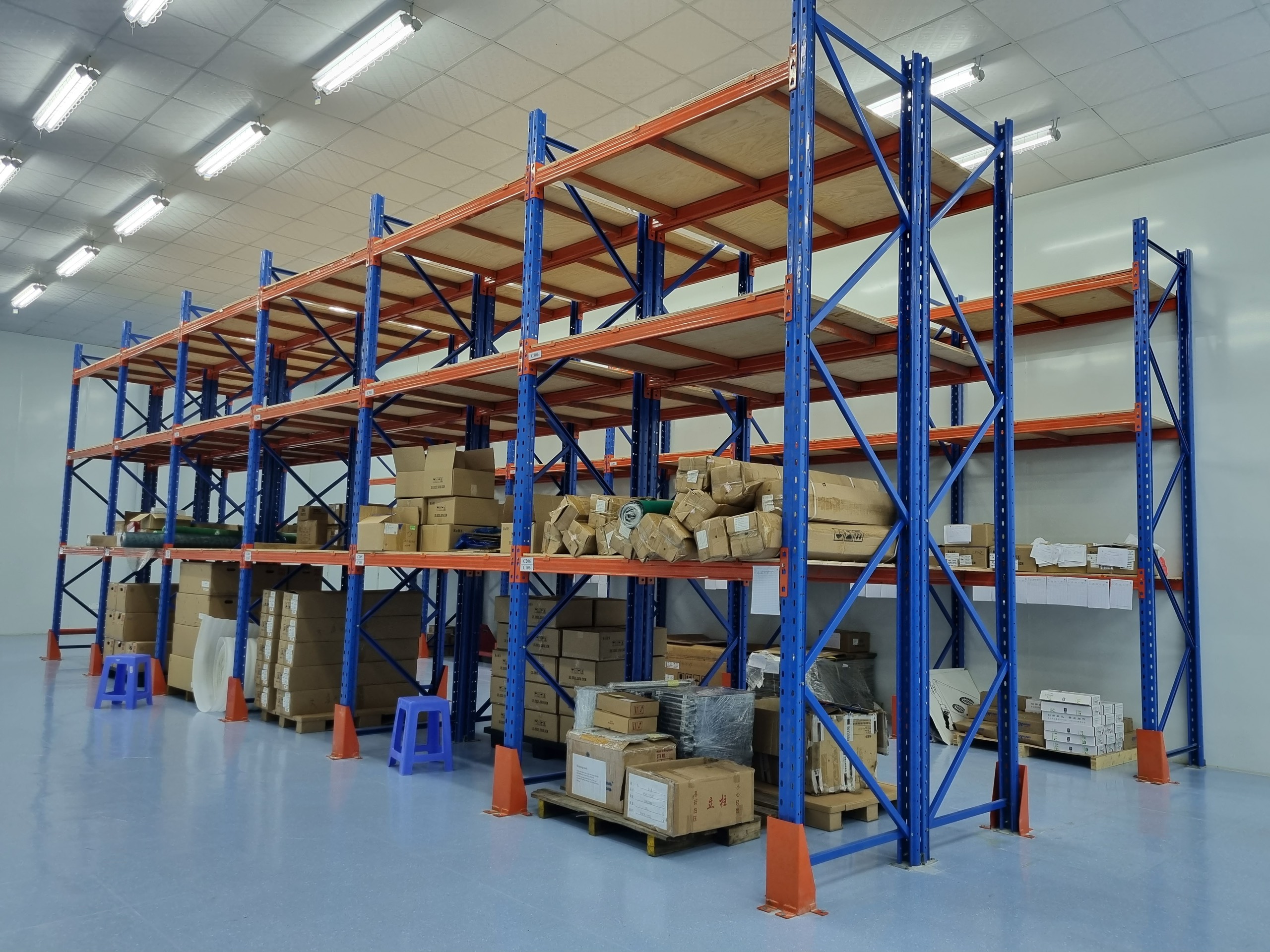 Key Advantages of Selective Pallet Racking